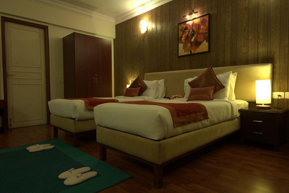Hm Suites & Studios Bangalore Bagian luar foto