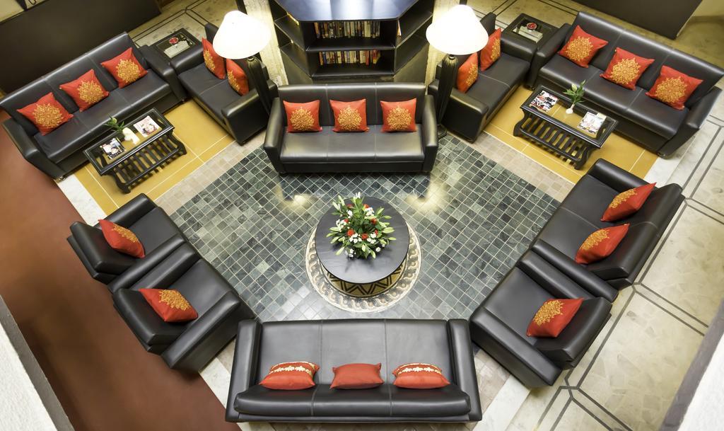 Hm Suites & Studios Bangalore Bagian luar foto