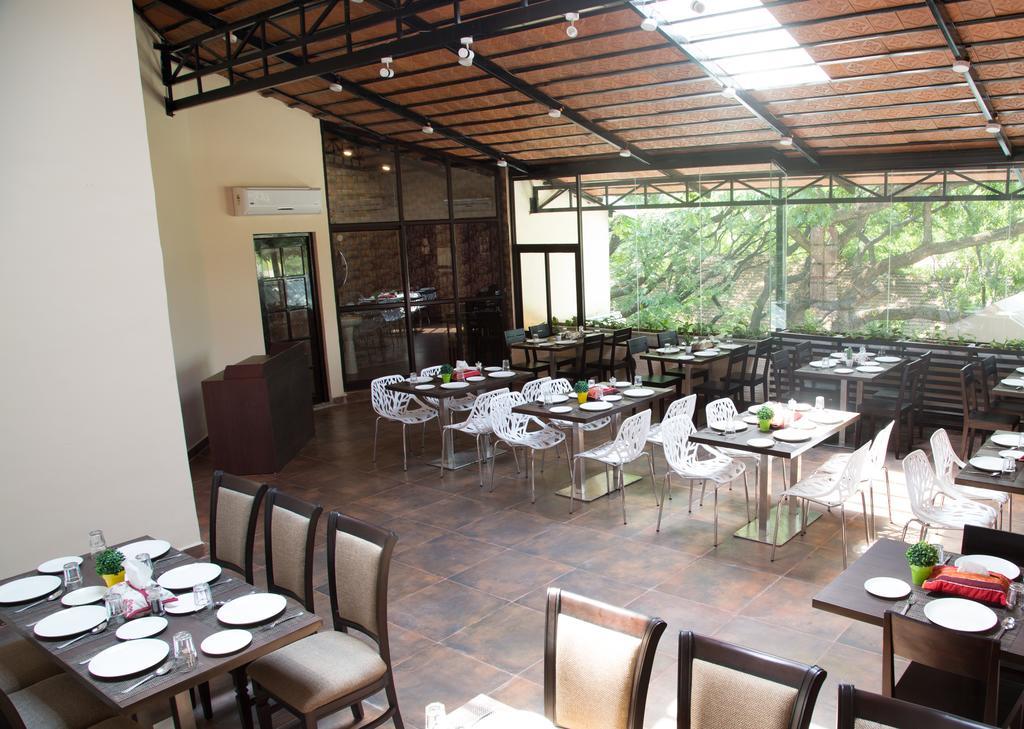 Hm Suites & Studios Bangalore Bagian luar foto