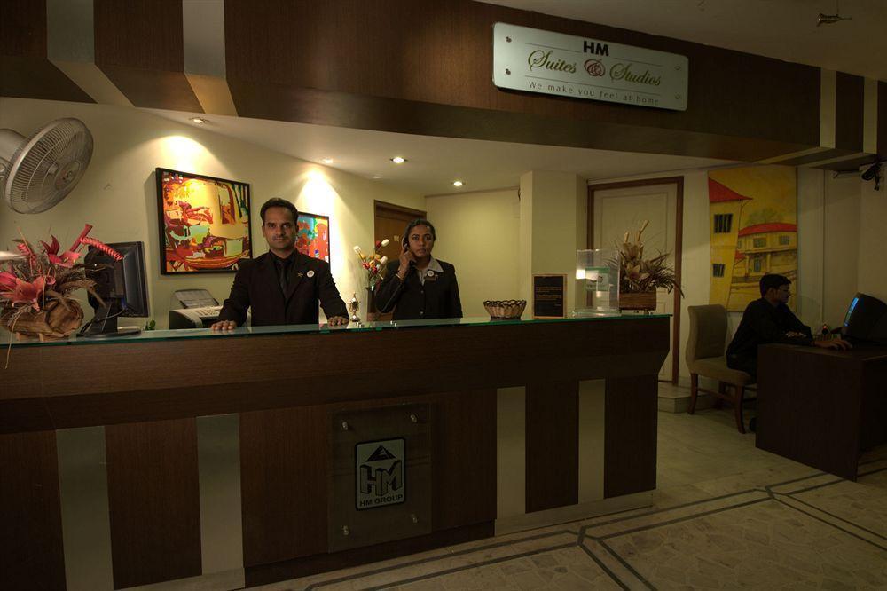 Hm Suites & Studios Bangalore Bagian luar foto